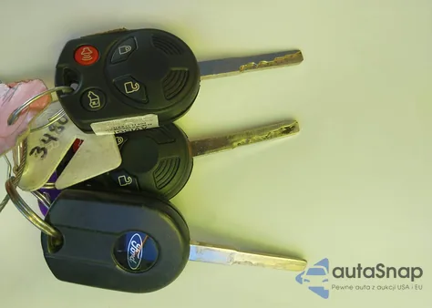 2019 Ford Transit-250 z USA, uszkodzony, nr VIN 1FTYR3XM4KKA38695